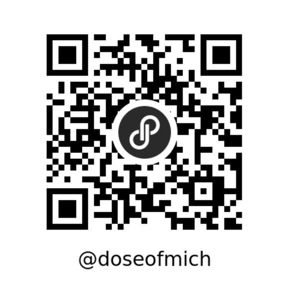 Meet your Posher, Michelle ✨ - Picture 1 of 2